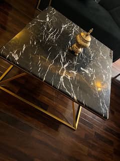 marble big size centre table