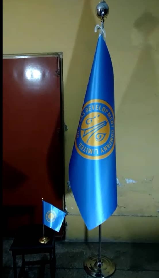 logo Custom flag & pole for office, Table flag , All country flags 8