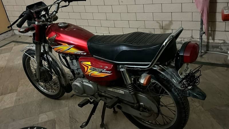 Honda CG 125 2021 3