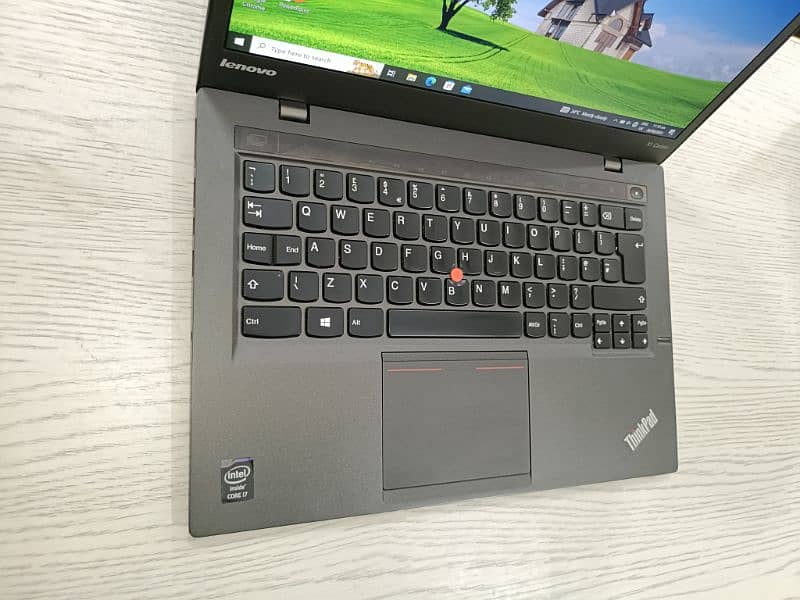 Lenovo Thinkpad x1 carbon core i7 4th gen 14 inch 2k ips display 3