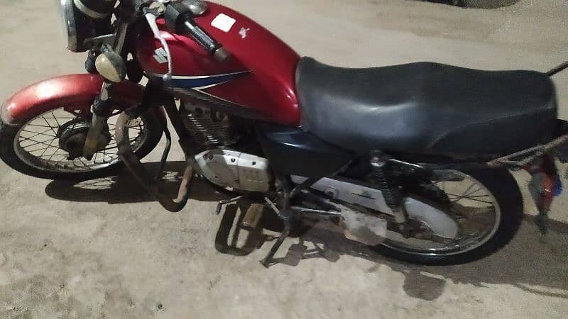 SUZUKI GS150 2016 LAHORE NUMBER SEALED ENGINE 8