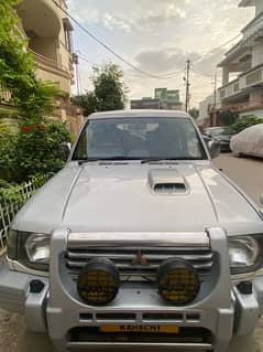 Mitsubishi Pajero 1996