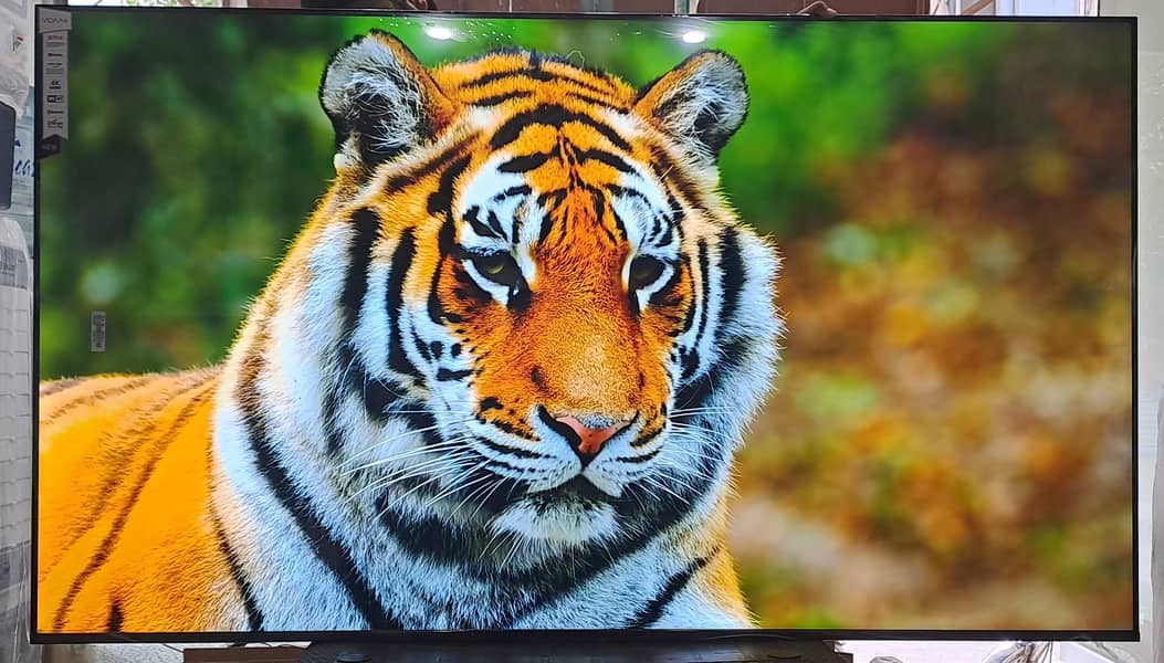 75 Inches Smart LED TV - 4K HDR | 12 Months Free IPTV 10