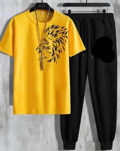 tracksuit new piece koi bhi size mil jaega delivery chahie 140