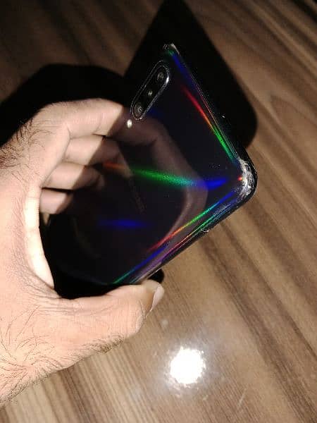 Samsung A30s 4/128    . . 10/10 8