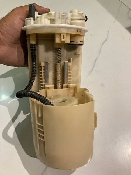 corolla fuel pump 2