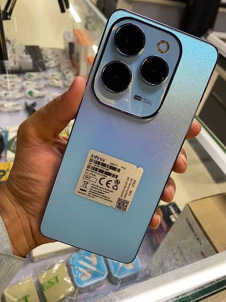 Infinix hot 40 pro 10