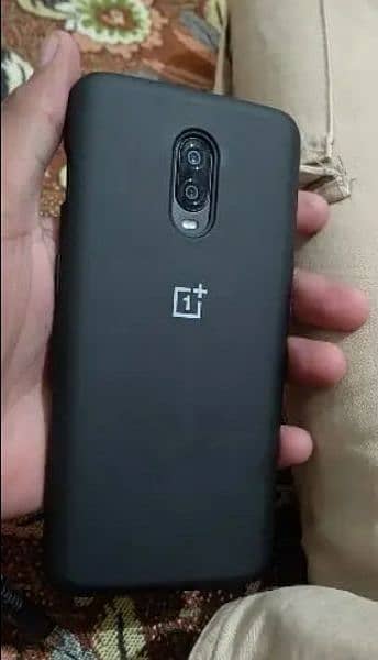 One Plus 6T 1