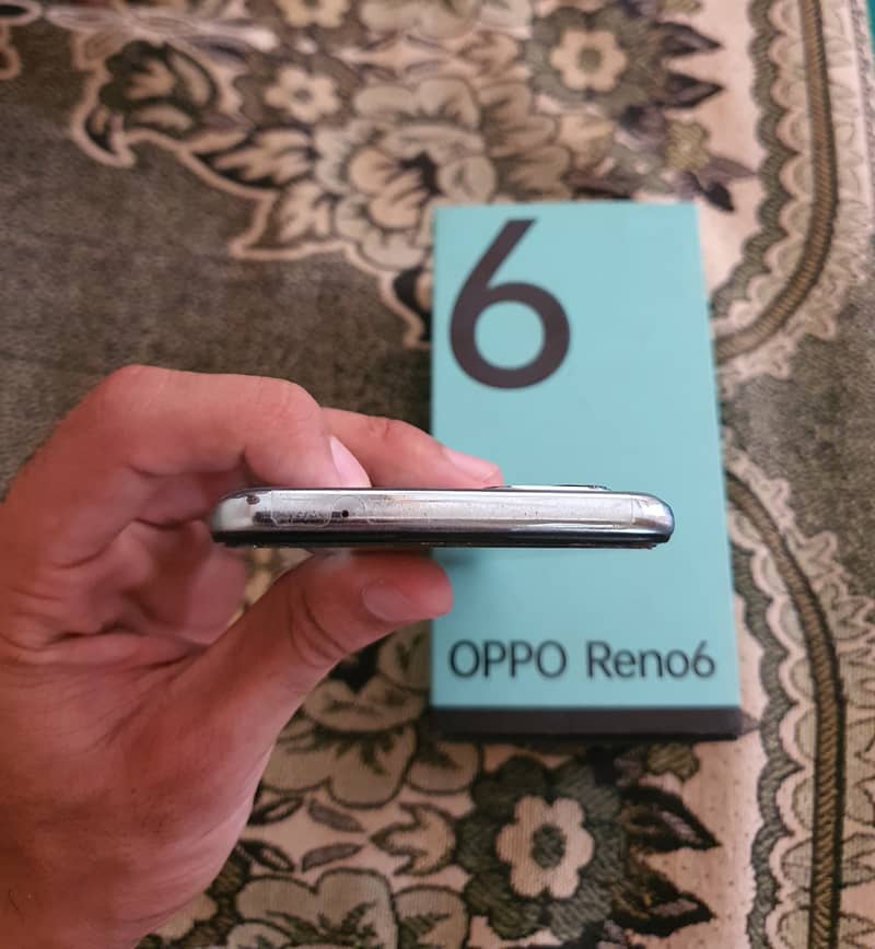 Oppo Reno 6 10/10 Condition with Box (No charger) 1