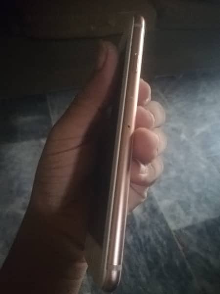 iPhone 8 non pta read description 3