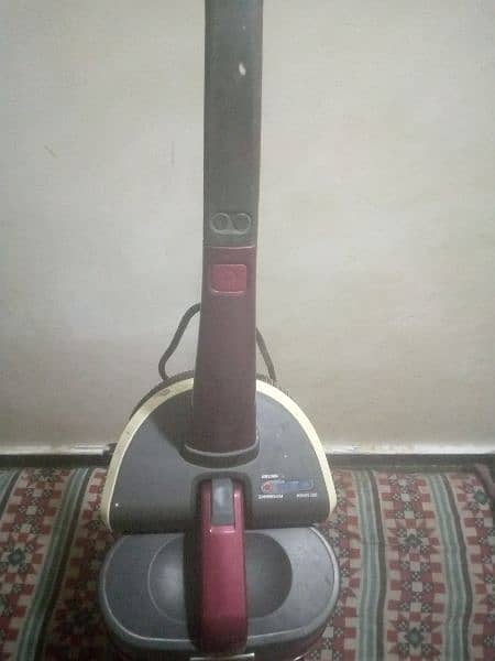 vacuum cleaner 1