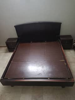 King size Bed