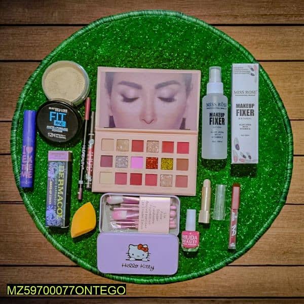 Makeup Deal pack of 12 1