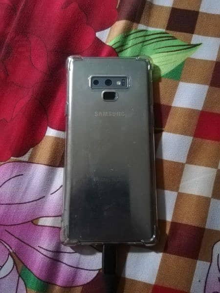 I'm selling my Samsung Glaxy note 9 Dual PTA Approved 2