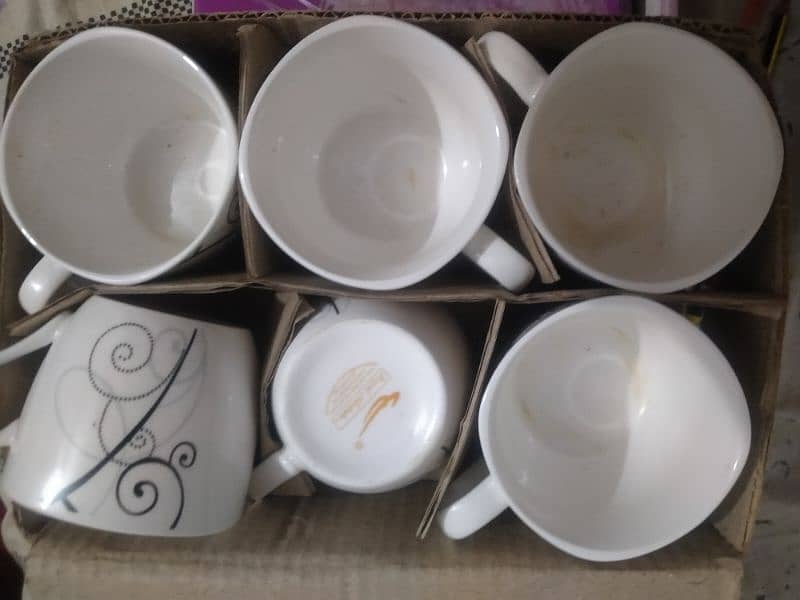 Tea set,brand new. 24 pieces 2