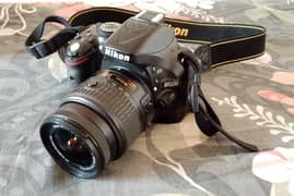 Nikon D5200 with Box 10/10 Condition Almost New