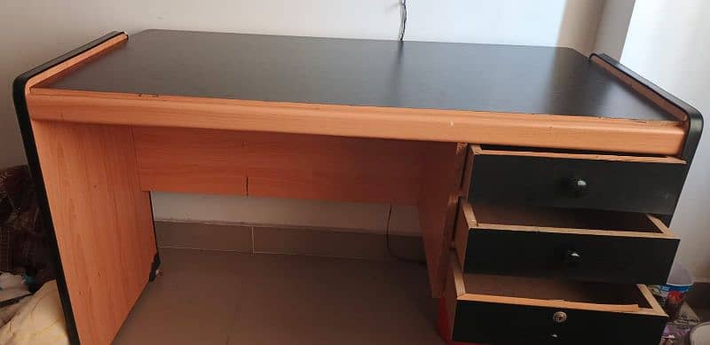 House items for sale! Dressing Table, Study Table, Shoe rack, Mirror 5