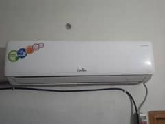 1.5 ton Enviro Air Conditioner inverter used looks like new