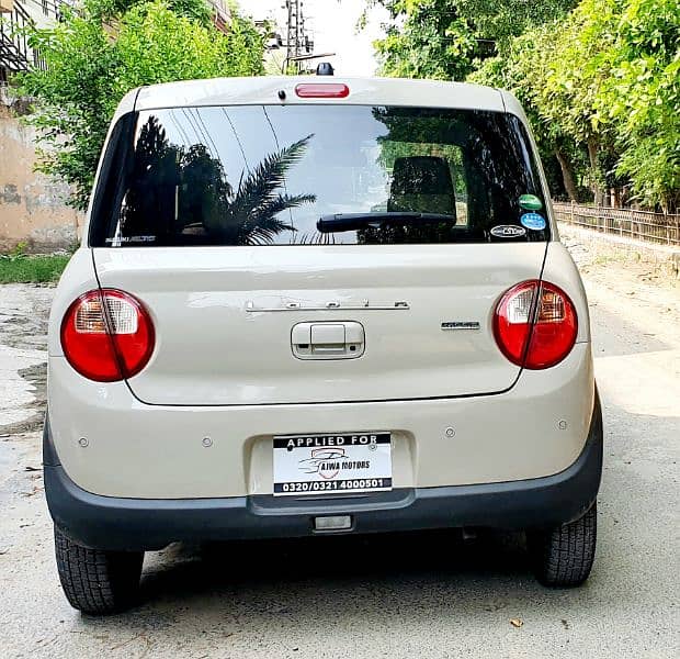 Suzuki Alto Lapin 2020 12