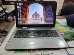 Laptop HP Core i3 6th Gen