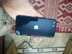 iPhone SE 3 2022 0