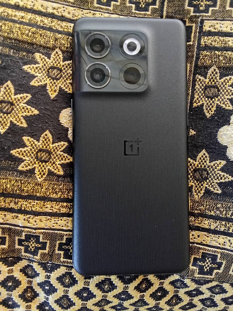 OnePlus 16/512 Lahore 7