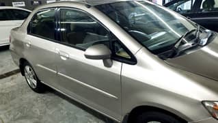 Honda City 2005 Best Fuel Average Available for Rent