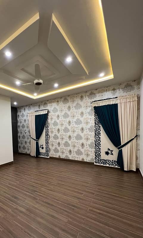 10 Marla Brand New House In Tech Town F Block On Satiyana Road Near Ripha University And Fish Farm Ideal Location Available For Sale 11