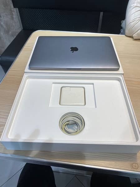 apple mac book pro 2016 / 2019 /- 03461809478 1