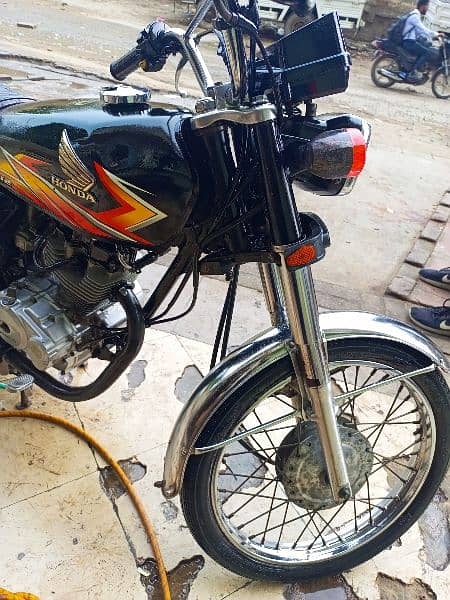 Honda 125 Original. . Stolmint and Cash Available 5