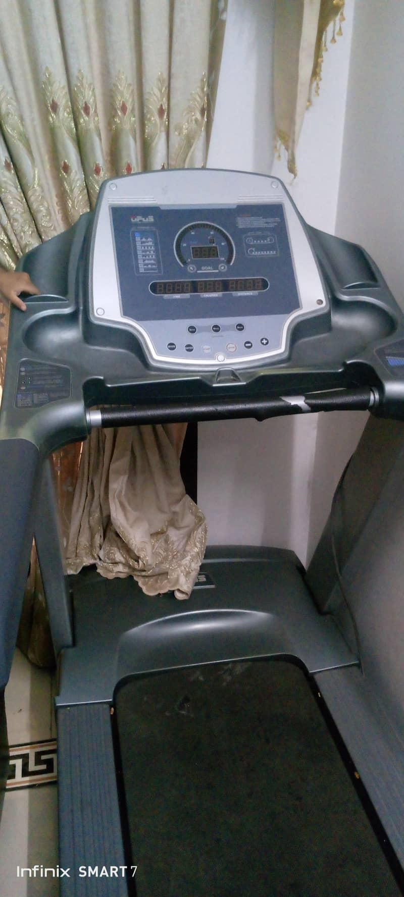 Running machine 0