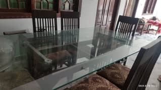 Good condition dining table for sale