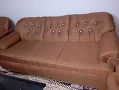 Beautiful Jambo 5 Seater Sofa Set With New Condition