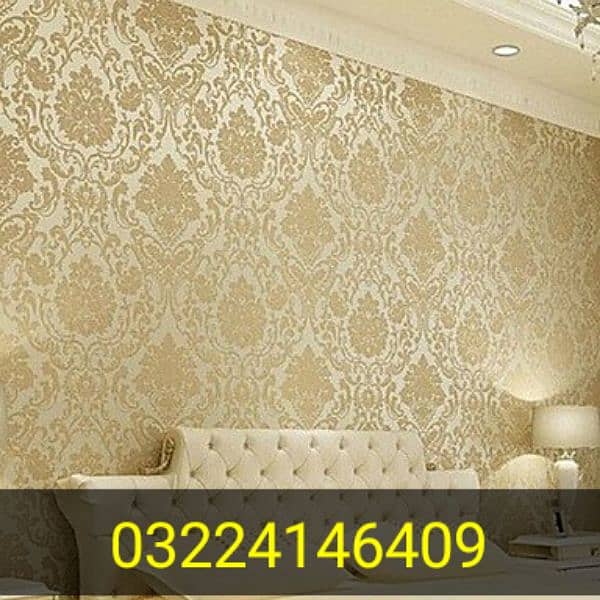 Classic wallpaper/ blinds/ wooden floors/ pvc skirting/ wall moulding 0