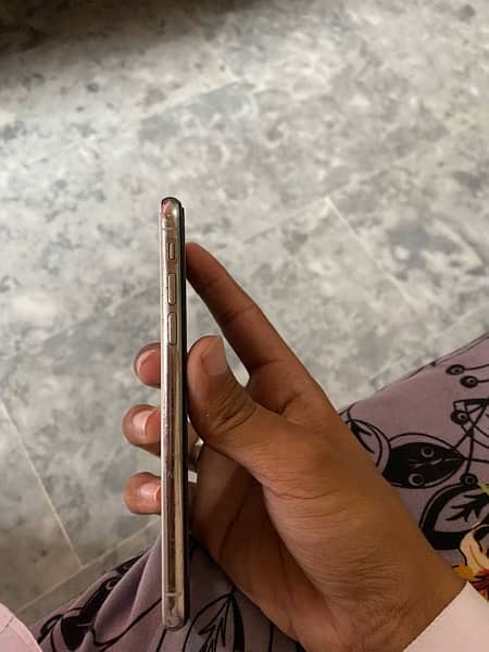 iphone xs 64 gb non pta 3