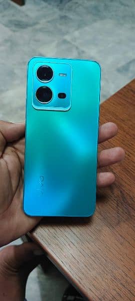 Vivo V25 full packing 12-256 good condition 0