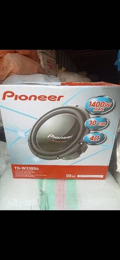 pioneer woofee