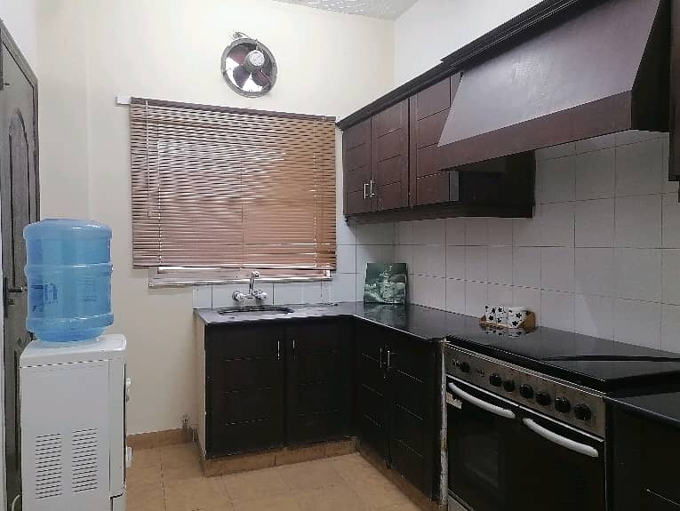 5 Marla Flat Is Available For rent In Askari 11 - Sector C 9