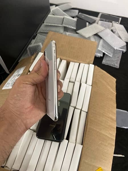 iphone x (256)gb pta approved 2