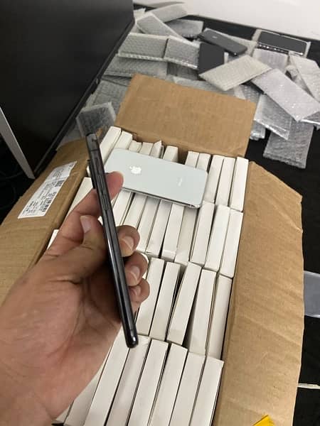 iphone x (256)gb pta approved 3