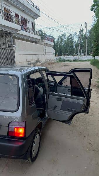 Suzuki Mehran VXR 2014 12