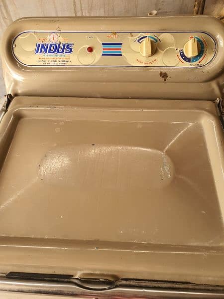 indus company washing machine and dryer slightly used no repair 2