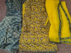 mehndi look beautiful  shirt and sharara in good condition