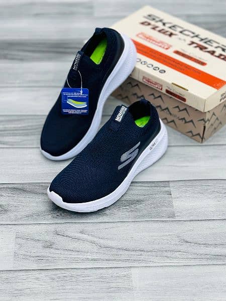 Skechers Ultra Go 10