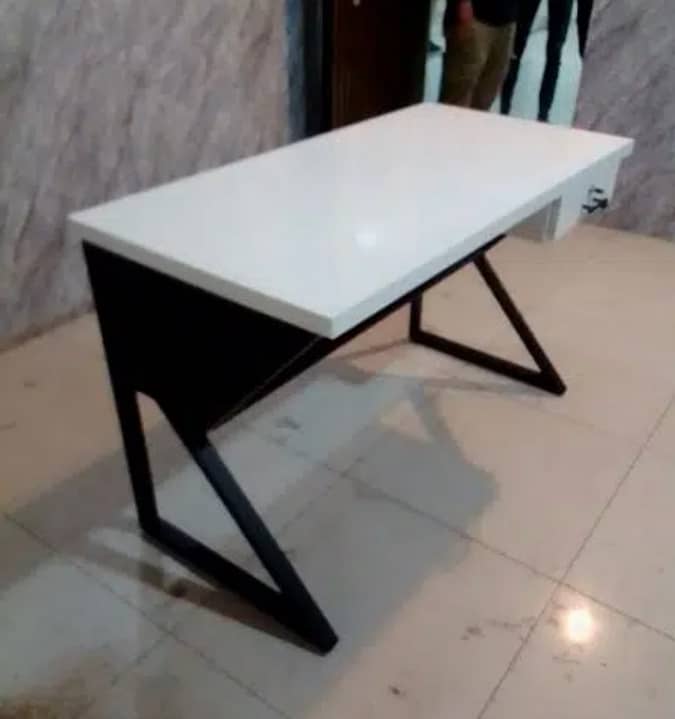 Computer Table/Laptop Table/Study Table/Workstation/Office Table 11