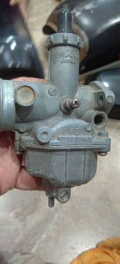 Honda 125 carburetor