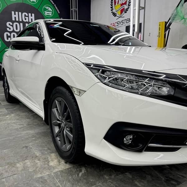 Honda Civic UG 18/19 uplift (Brand New Condition) 1