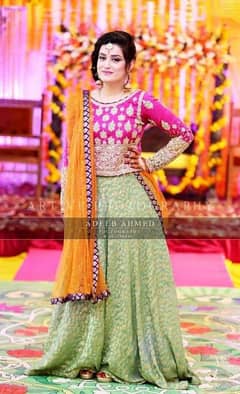 Mehndi latest dress in Reasonable rate