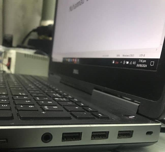 Dell Precision 7510 (Workstation) 2