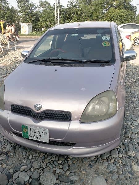 Toyota Vitz 2000 15